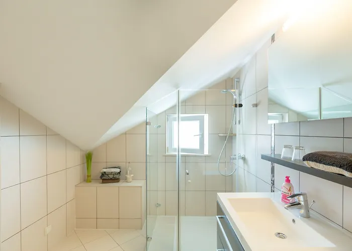 Vinka Hotel 4*