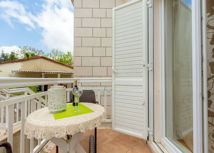 Vinka Hotel